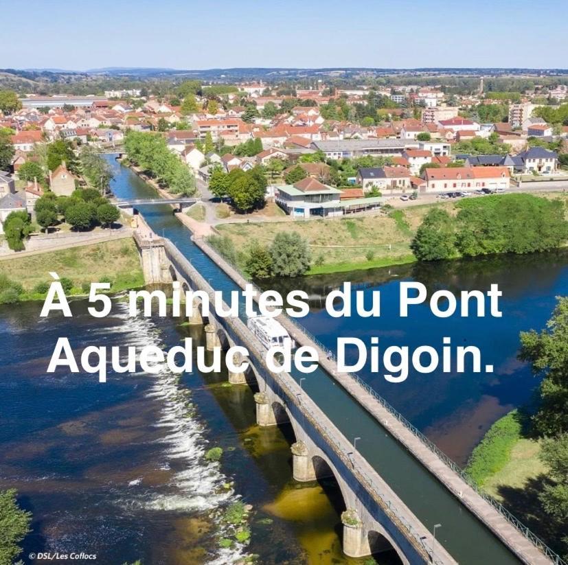 Les Pichies, T2 Gloria, Centre Ville Digoin Esterno foto